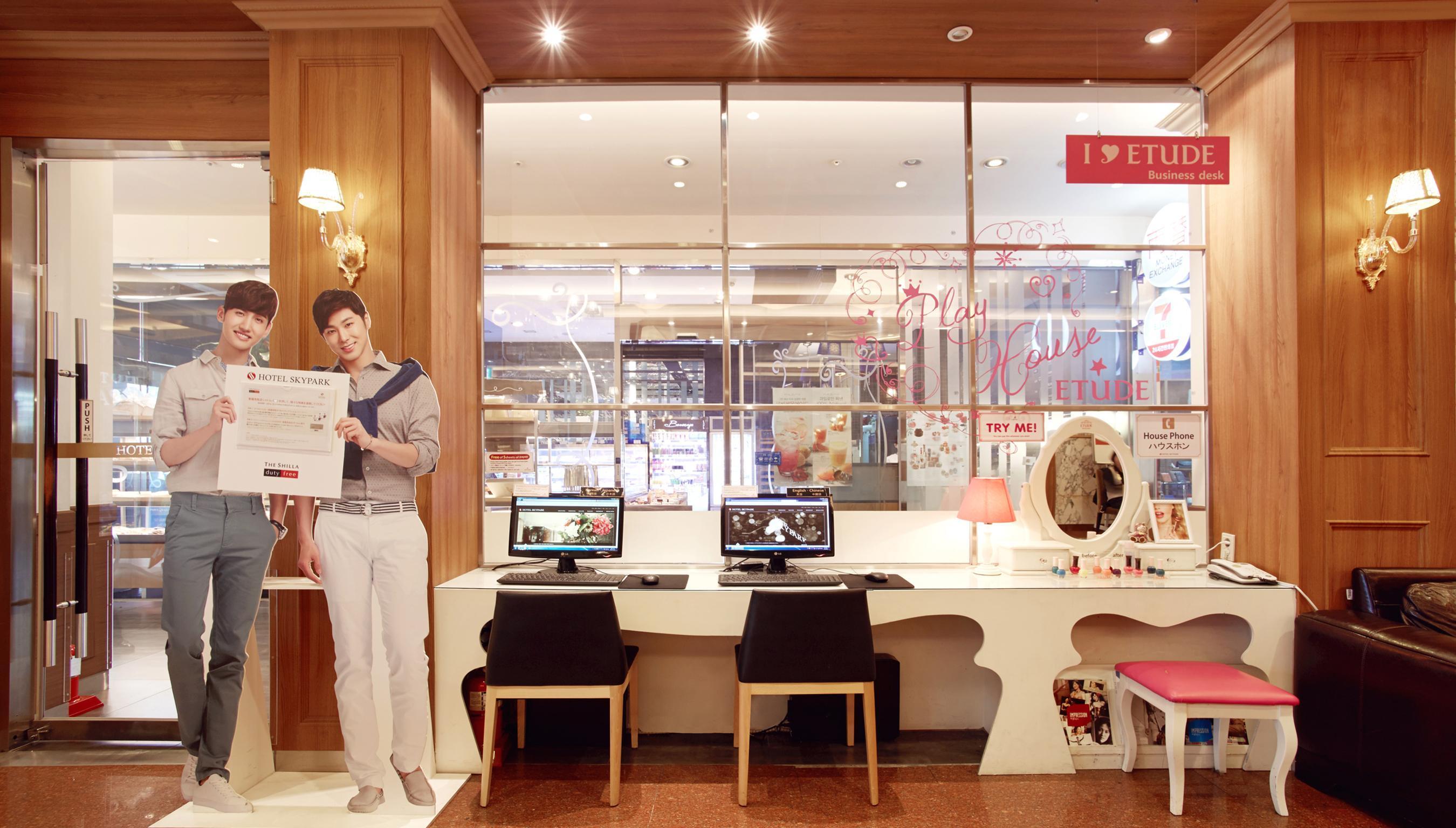 Hotel Skypark Myeongdong 3 Сеул Экстерьер фото